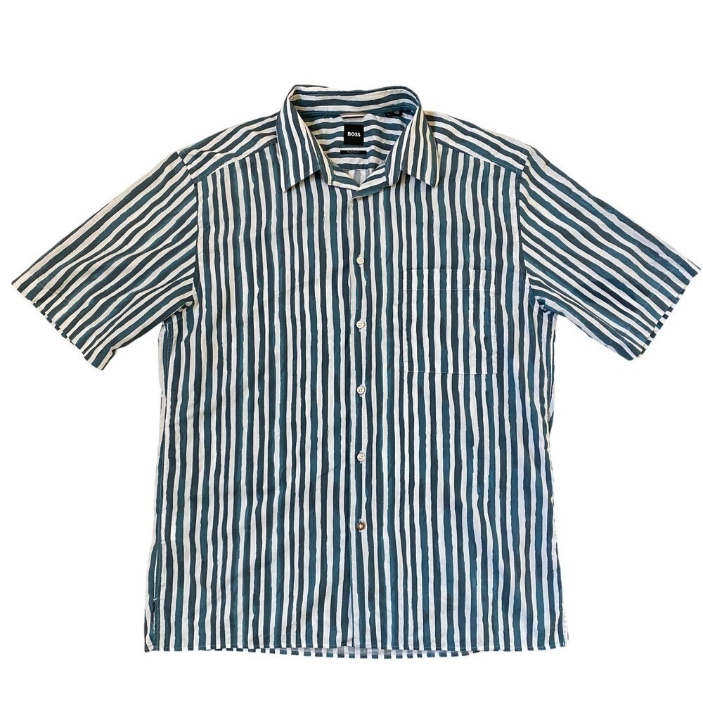 BOSS Hugo Boss‎ Relaxed Fit Striped Short Sleeve Button Up Shirt Men L - EUC